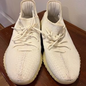 YEEZY BOOST 350 V2
"Triple White" men’s 10